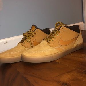 Nike SB Portmore II Solar BOTA Men's  Skate Shoes